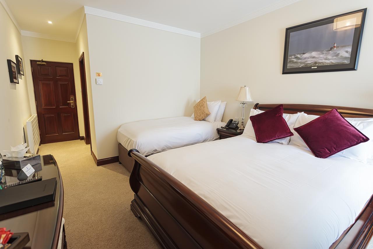 Chester Beatty Inn Ashford Zewnętrze zdjęcie